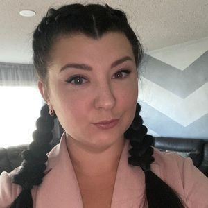 Meet your Posher, Daria